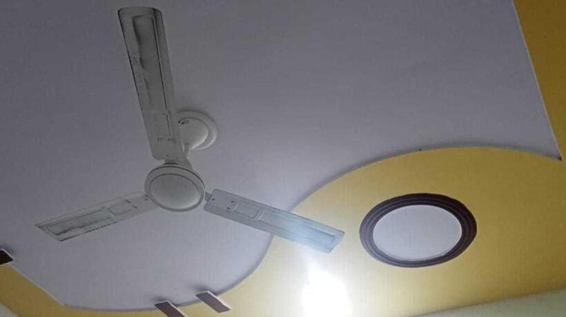 هتل Oyo 80810f Bp Nigam Guest House