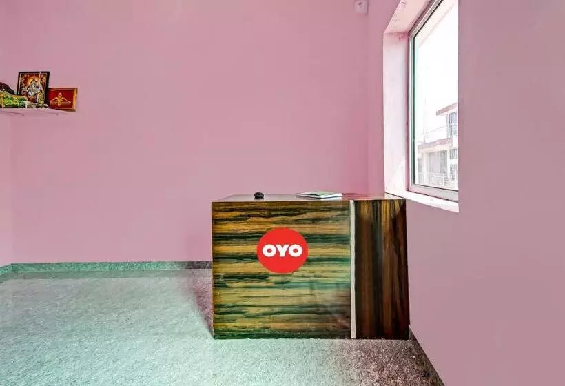 Hotelli Oyo Flagship 81025 Shri Dev