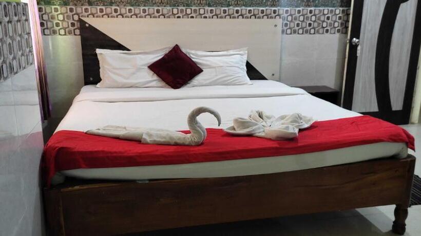 هتل Oyo Flagship 81090 Pragati Beach Resort