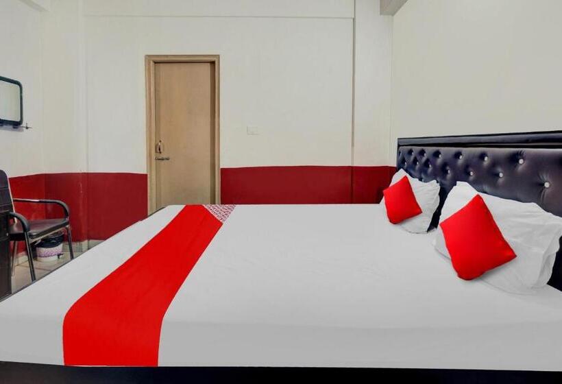 Hotelli Oyo Flagship Balaji Guest House