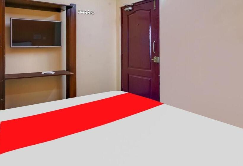 호텔 Oyo Flagship Vishnu Lodge