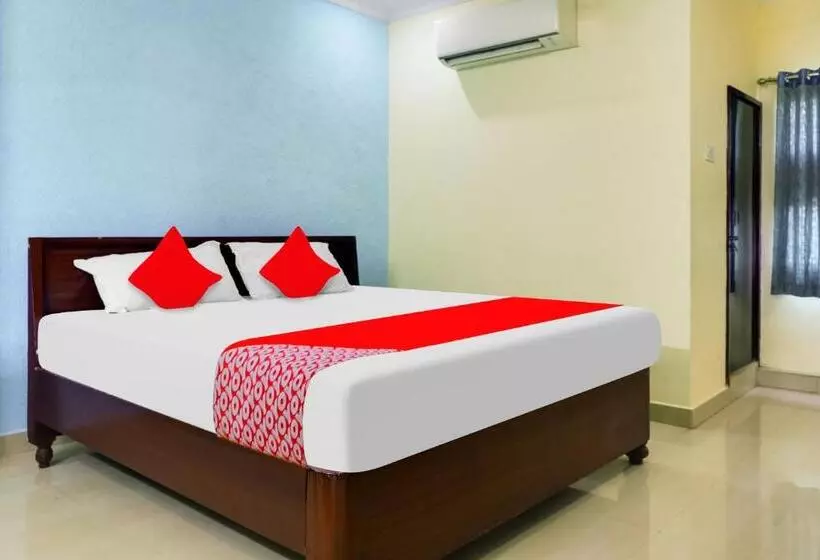 ホテル Oyo Flagship Vishnu Lodge