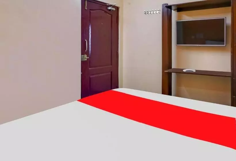 ホテル Oyo Flagship Vishnu Lodge