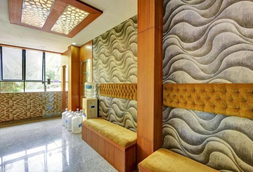 Hotel Oyo Spot On 81130 Manorama Residency