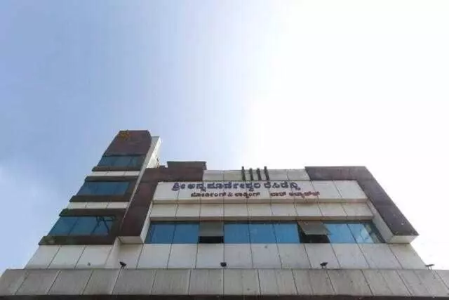 Hotelli Spot On Sri Annapurneshwari Residency