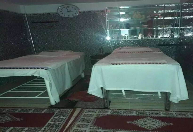 Hotelli Village Touristique Briech