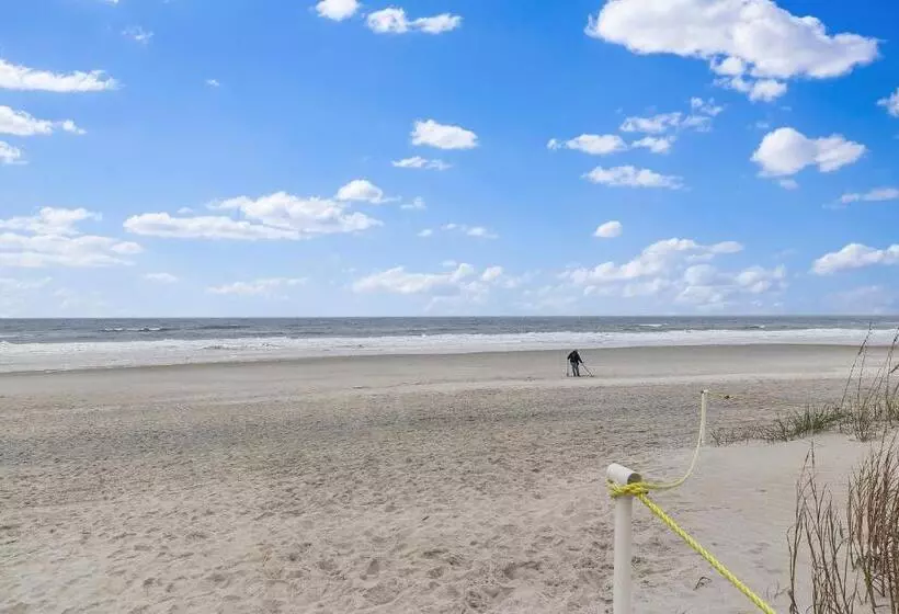 Jax Beach House  1 Minute Walk To Beach