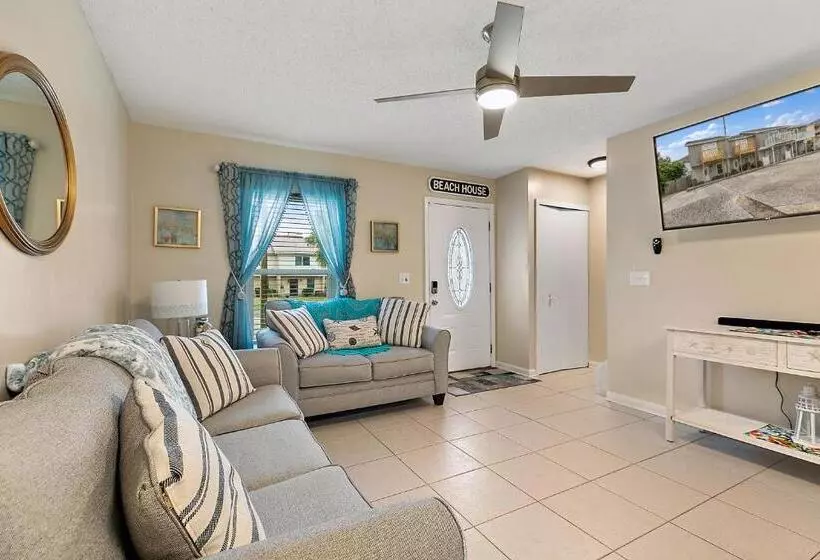Jax Beach House  1 Minute Walk To Beach