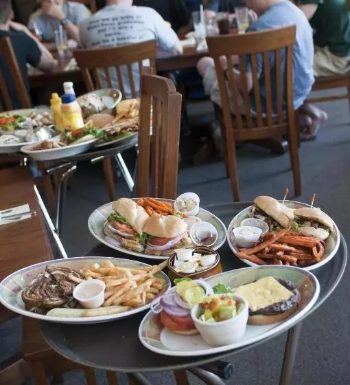 Ji1, King Guest Room At The Joplin Inn At Entrance To The Resort Hotel Room