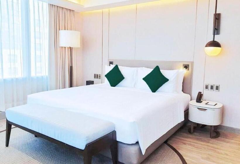 Lanson Place Mall Of Asia Manila