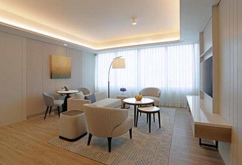 Lanson Place Mall Of Asia Manila