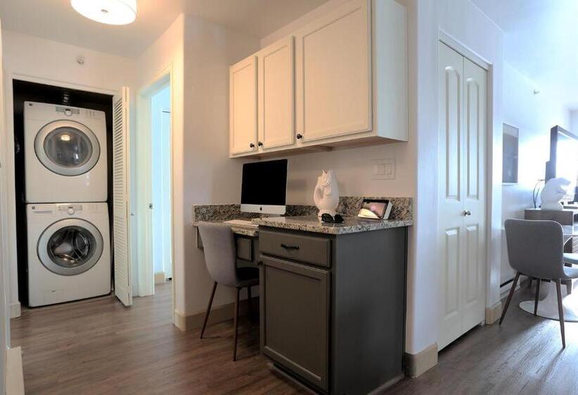 Modern Mountain Delight