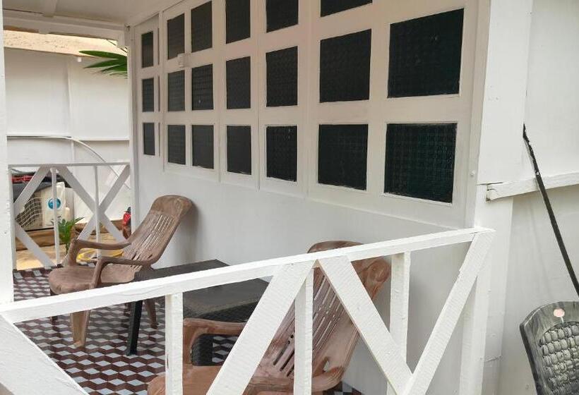 Pensión Jessia Coco Huts