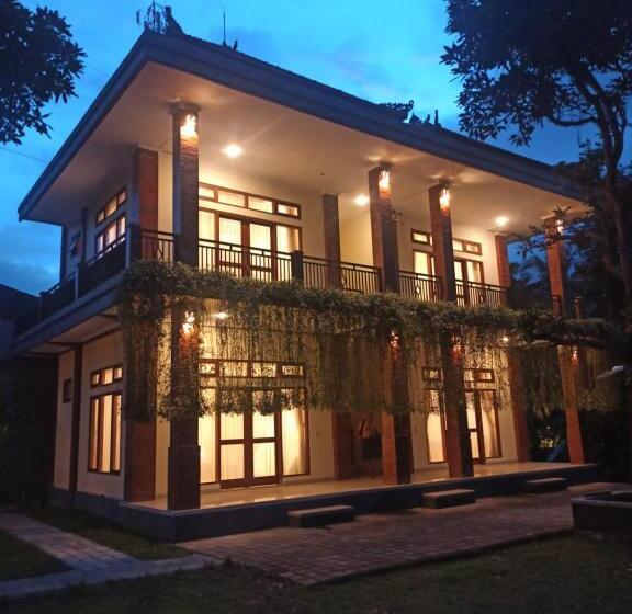 ペンション Uma Biu Guest House