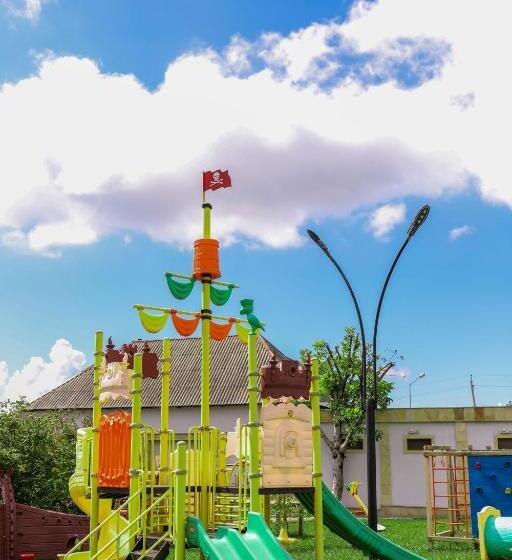 هتل Afra Oghuz Mountain Resort