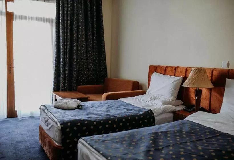 هتل Afra Oghuz Mountain Resort