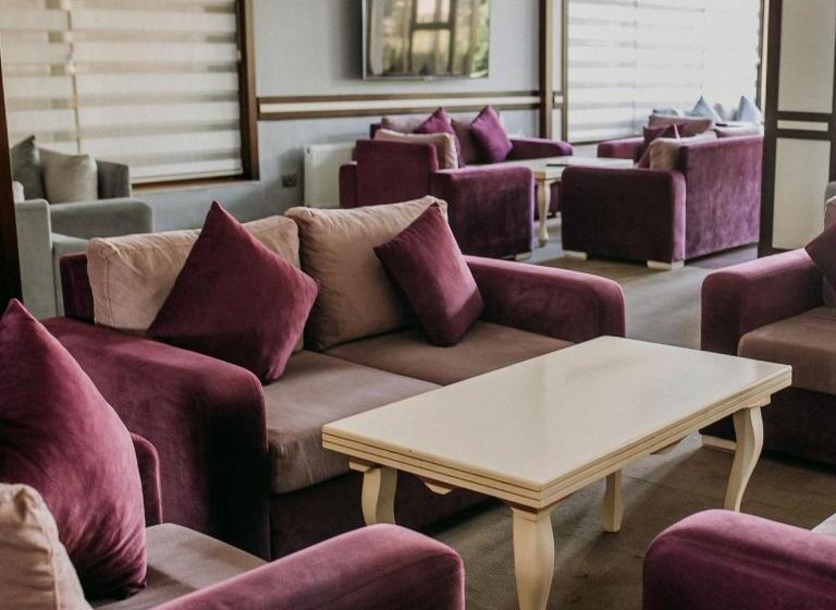 هتل Afra Oghuz Mountain Resort