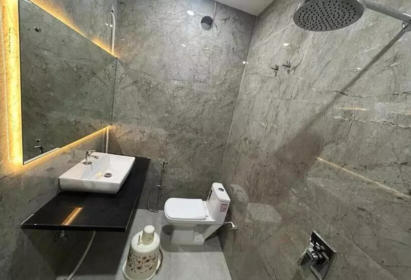 Retkeilymaja Kesar Chitrakoot