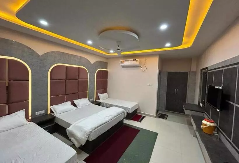 Retkeilymaja Kesar Chitrakoot