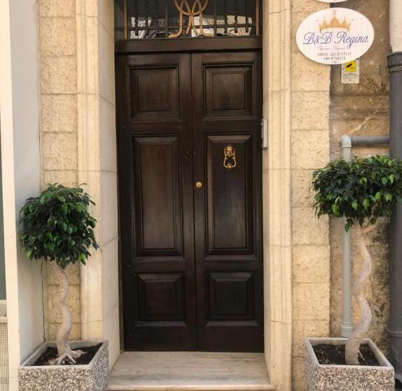 B&b Regina Charme Rooms