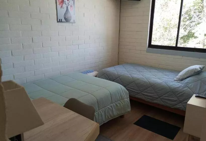 Aamiaismajoitus (B&B) Hostal Rucatremo