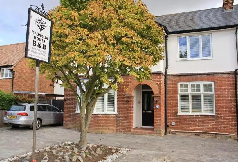 Aamiaismajoitus (B&B) Magnolia House