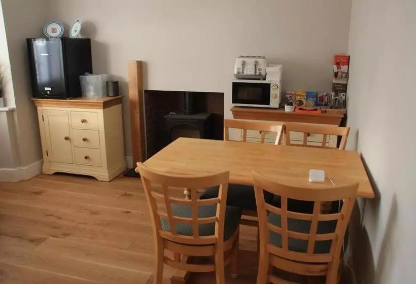 Aamiaismajoitus (B&B) Magnolia House