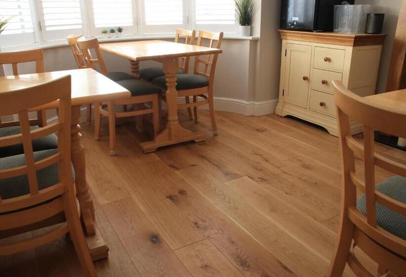 مبيت وإفطار Magnolia House