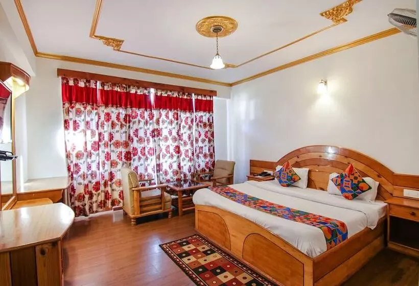 Fabhotel Prini Inn