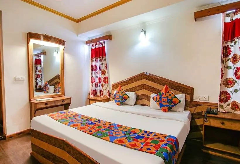 Fabhotel Prini Inn