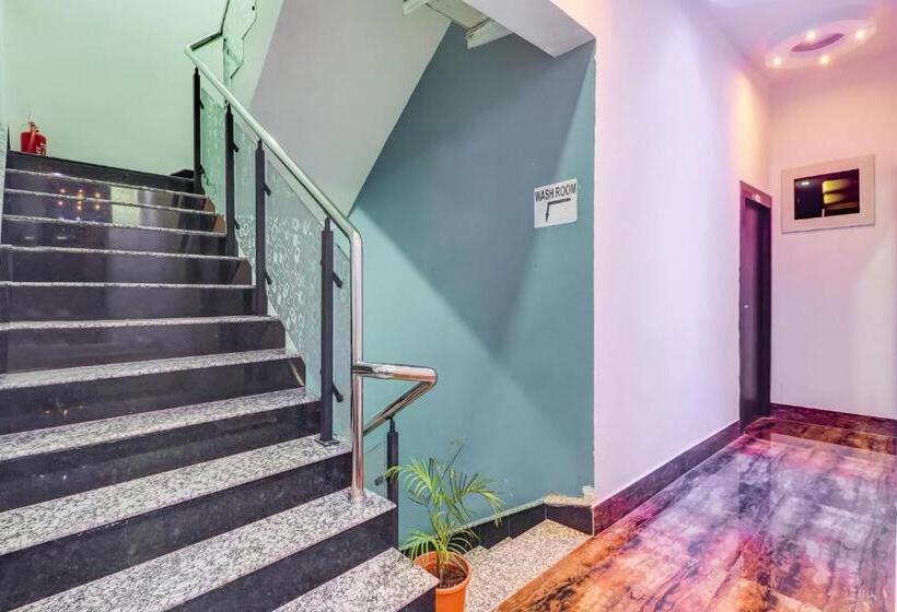 Flagship Hotel New Era