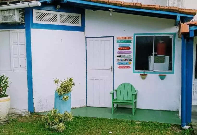 Hostel Luar