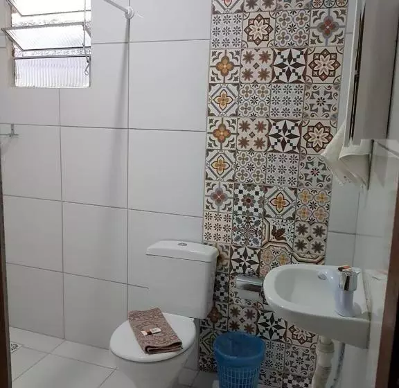 Hostel Luar