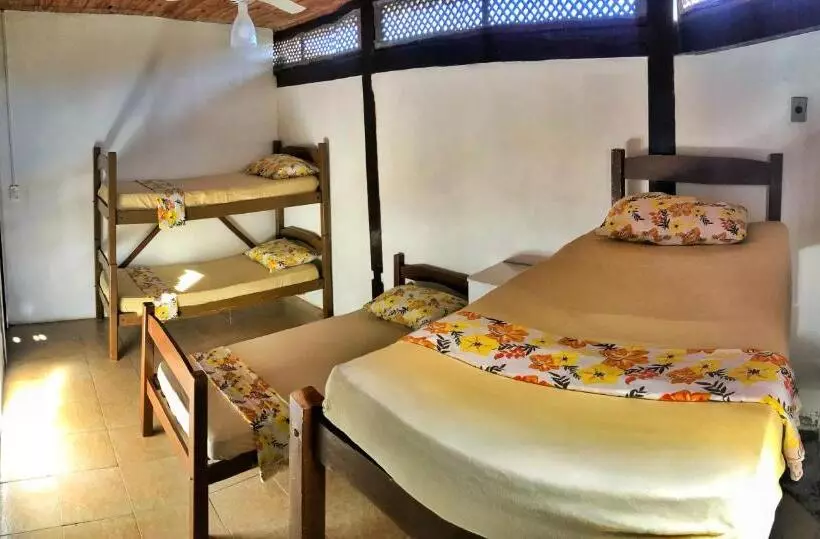 Hostel Luar