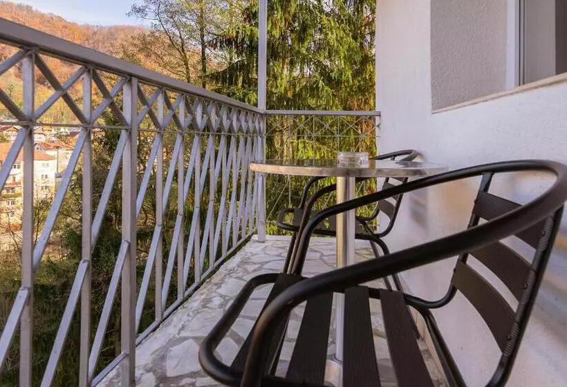 Hotelli Aurora Rooms   290m From Aqua Park