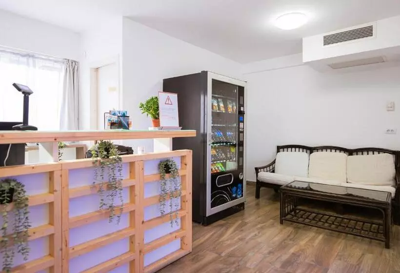 Hotelli Aurora Rooms   290m From Aqua Park