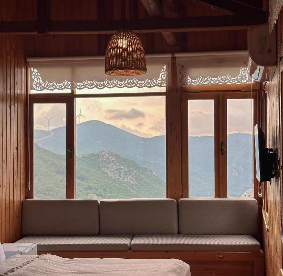 هتل Ephesus Retreat