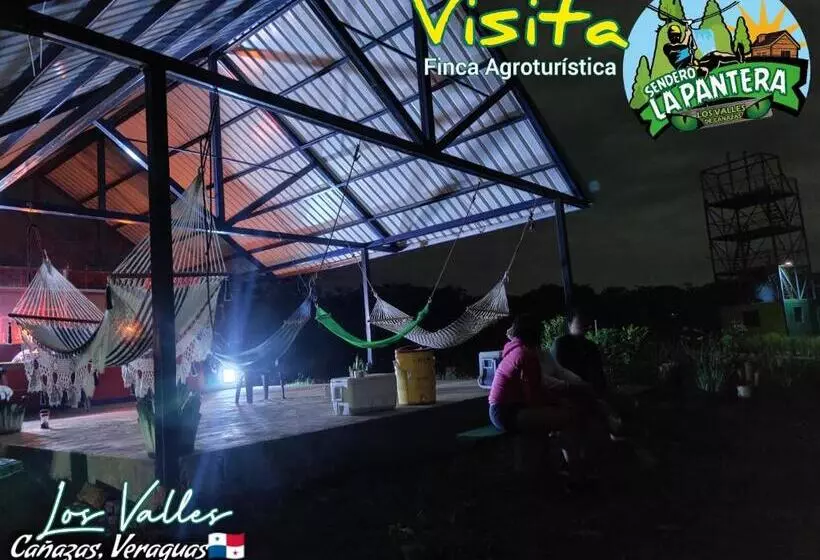 ホテル Finca Agroturística Sendero La Pantera