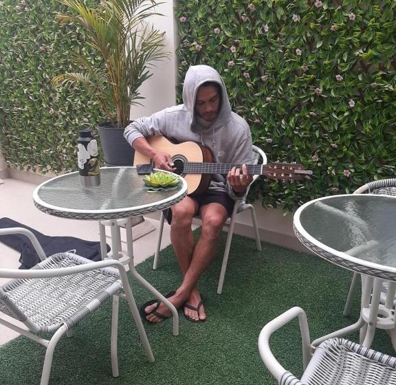 هتل Hospedaje Costa Malabrigo