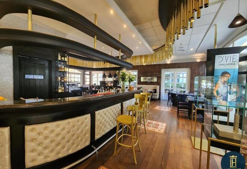 호텔 Il Campanario Villaggio Resort