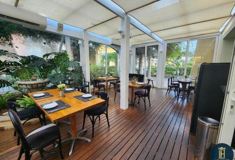 호텔 Il Campanario Villaggio Resort