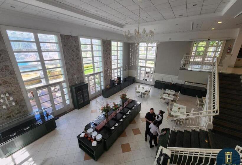 호텔 Il Campanario Villaggio Resort