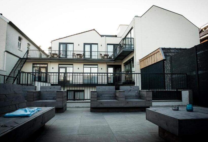 ホテル La Source Epen