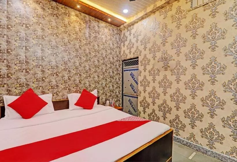 ホテル Oyo Flagship Manjushree P Guest House