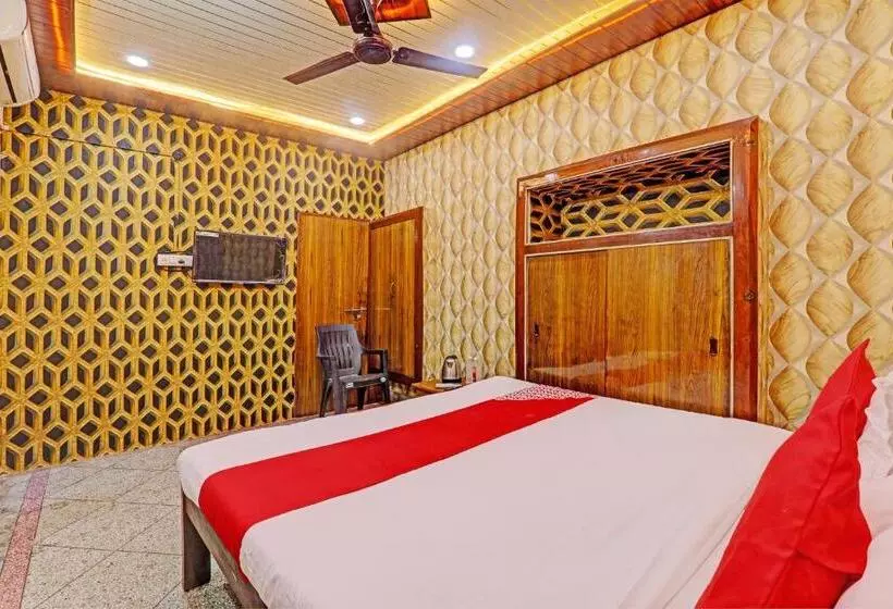 ホテル Oyo Flagship Manjushree P Guest House