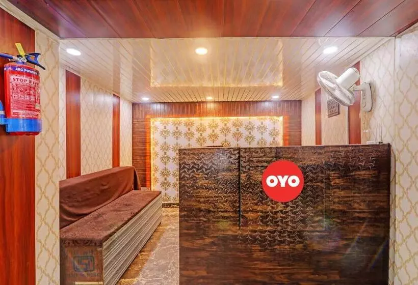 ホテル Oyo Flagship Manjushree P Guest House