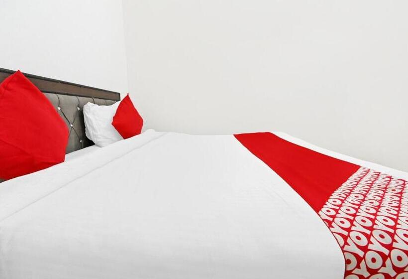 ホテル Oyo Gs Guest House