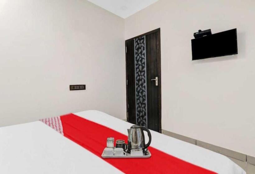 酒店 Super Oyo Flagship 83435 Silver Grand