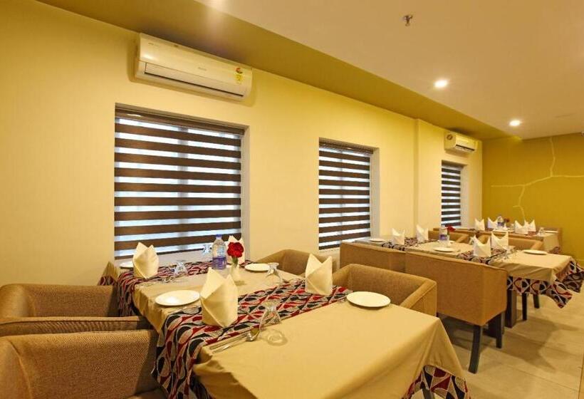 Hotel Tee Cee Restaurant