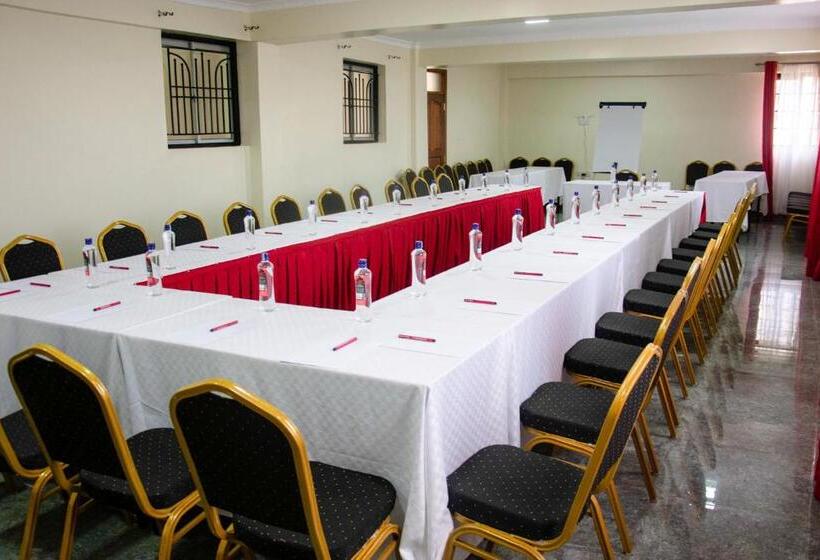 Отель Turbine Ngong